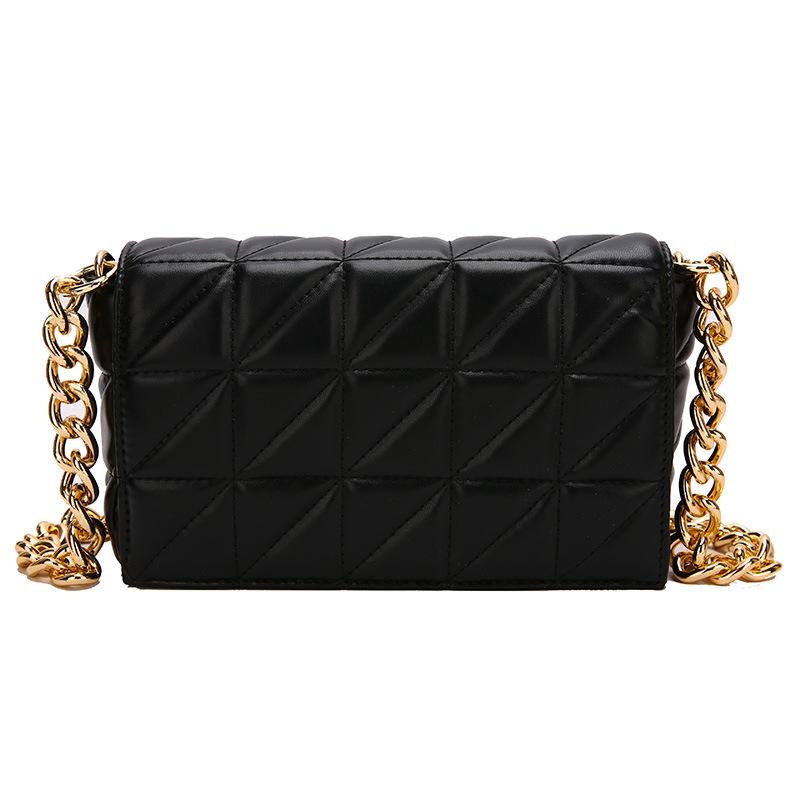 Cartera Metálica Elegante con Cadena – Eleva Tu Estilo en Segundos - Imagen 3